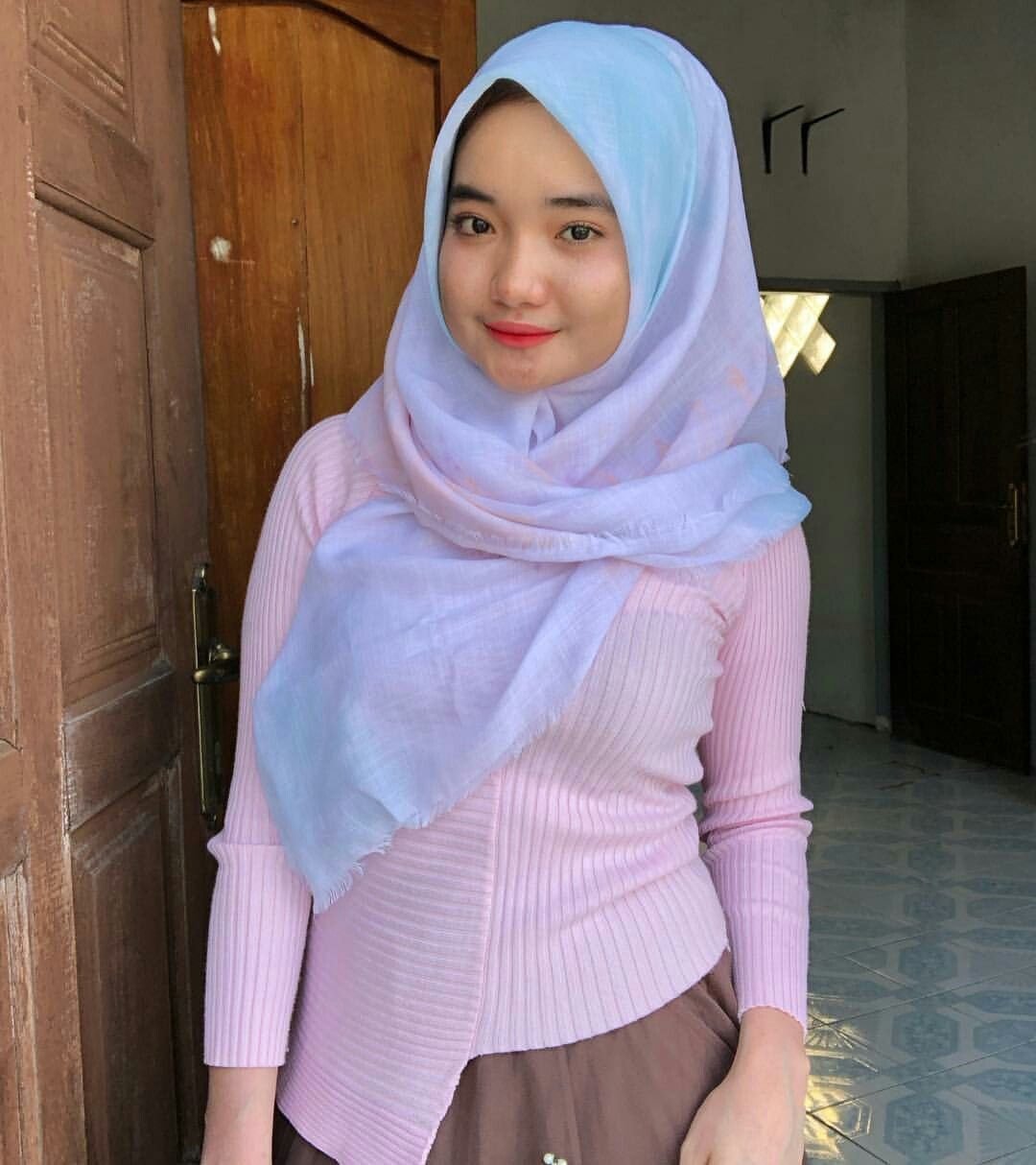 Sma Viral Hijab Indo Hug Tightly Without Distance Wiwik Top Global